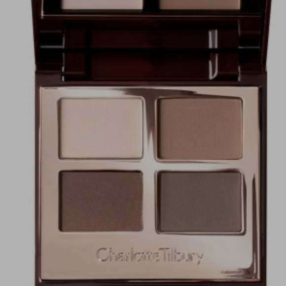 Charlotte Tilbury Luxury Eyeshadow Palette Sophisticate. BNIB